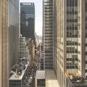 فندق Doubletree By Hilton Midtown Fifth Ave, نيو يورك