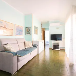 La Casina Al Mare Appartamento Marina di Massa
