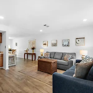 https://gulf-winds-east-47.hotels-destin.com