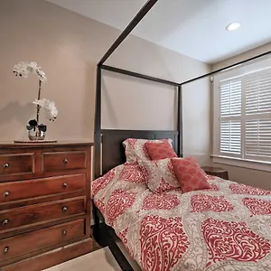https://modern-house-w-private-yard-in-the-heart-of-hilo.hotelsinhawaii.org